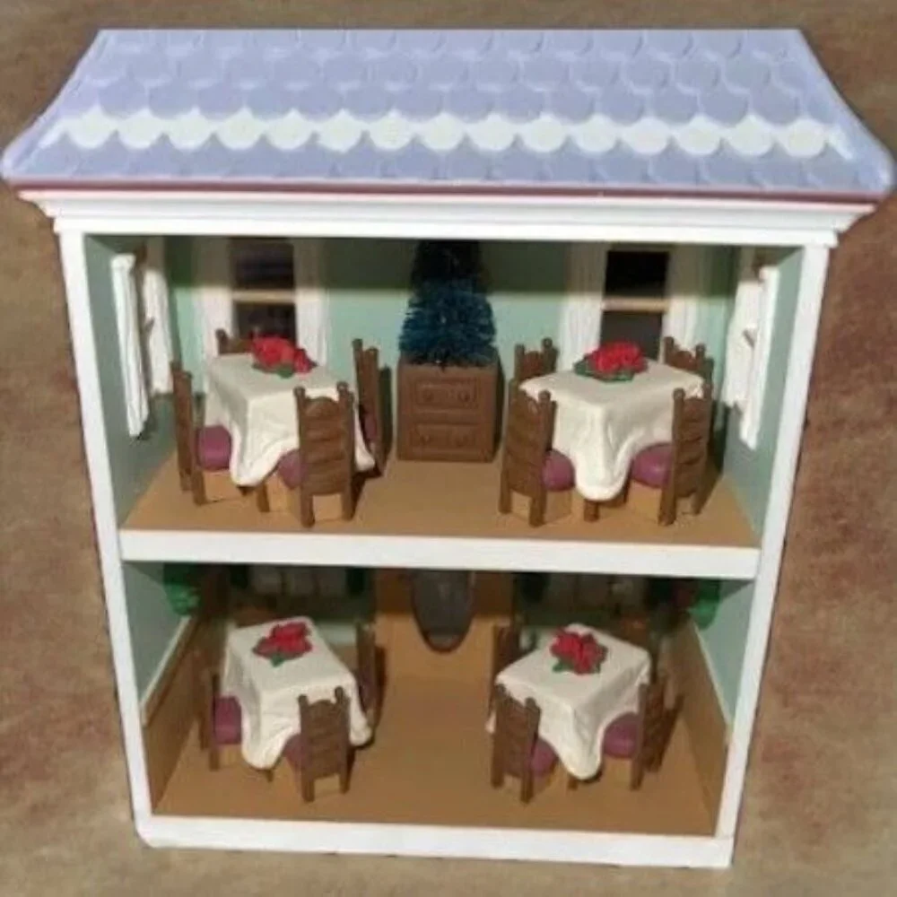 Vintage Hallmark Ornament Cafe Nostalgic Houses Shops Collectors Series 1997